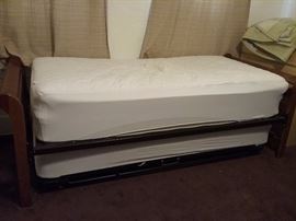 Trundle Bed
