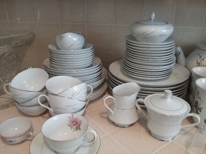 Moon Wheat China Set for 8