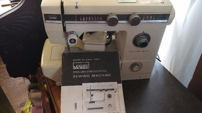 Montgomery Ward 1932 sewing machine with original owners manual.