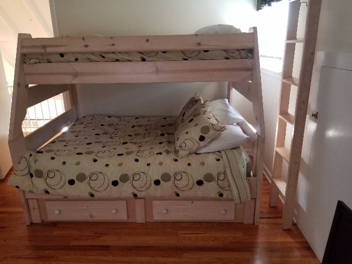 Cute bunk beds