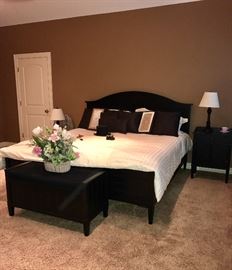 Crate And Barrel King Size Bed