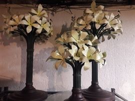 2 Glass top  Light up flower Tables and a light up bouquet flower stand