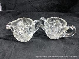 Cut crystal cream and sugar