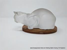 Lalique Cat