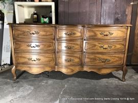 Broyhill Dresser