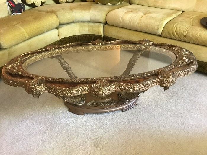 Detailed coffee table-- Gold color