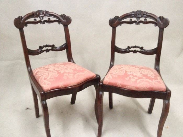 SET OF SIX  AMERICAN SOUTHERN DINING CHAIRS WITH SLIP SEATS MAGNOLIA DECORATION CARVING