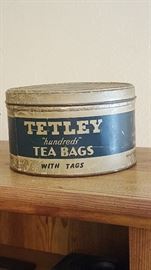 Vintage Metal round tea box