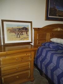 Broyhill bedroom set