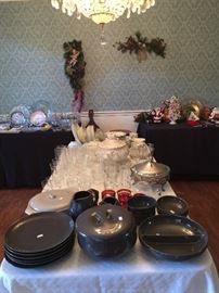 Russel Wright pottery