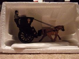 Dickens' Village Series Heritage Village Collection with box