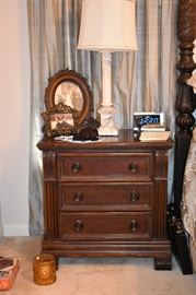 Beautiful End Table, Gorgeous 4 Poster King Size Bed with Lovely Matching Mirrored Dresser, and Magnificent Chest 