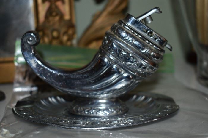 Occupied Japan "Horn of Plenty" Cigarette Lighter with Ash Tray