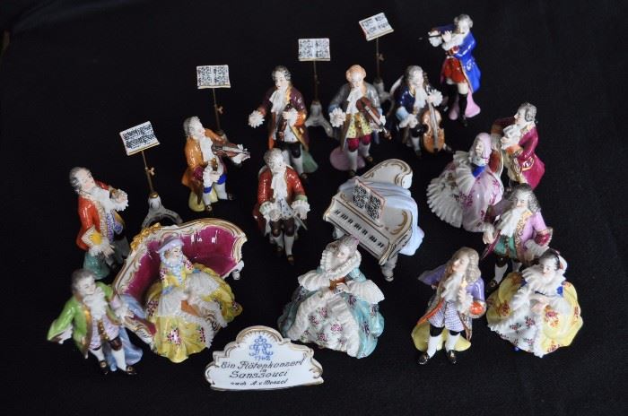 Dresden King Frederick set of orchestra figurines, 19 pieces