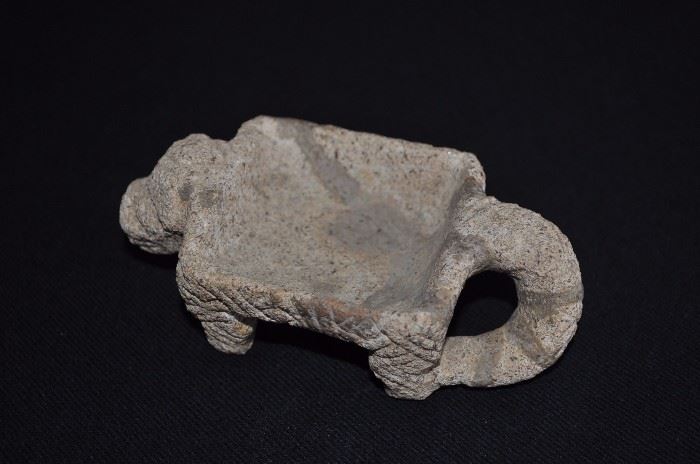 Pre-Columbian stone jaguar mortar