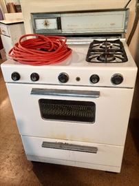 Vintage gas stove works fine