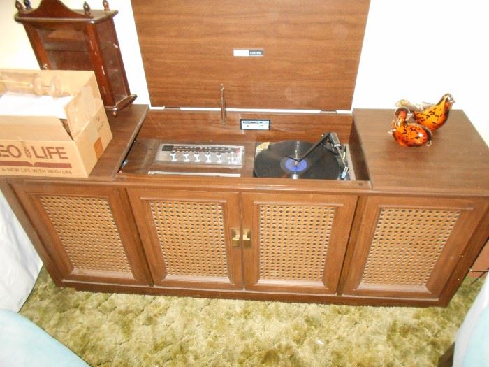 Zenith stereo with 8 track and record player