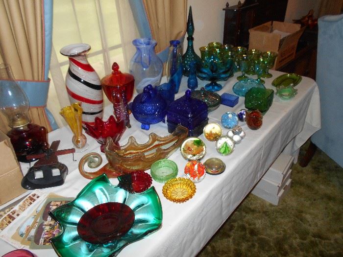 art , carnival and depression glass