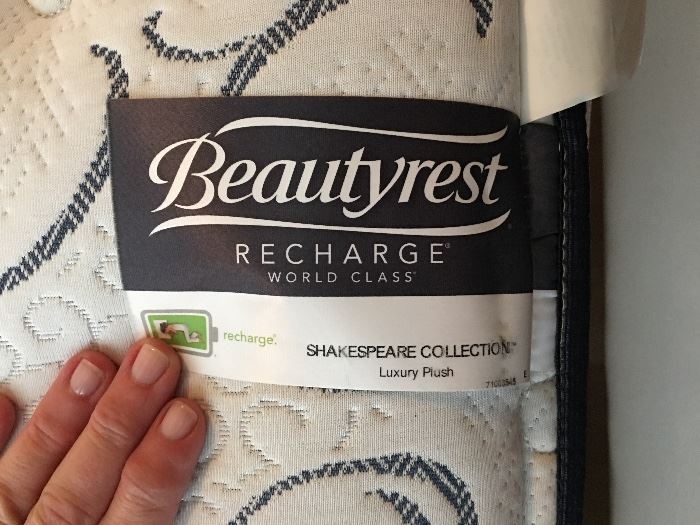 Full size Beautyrest Recharge mattress