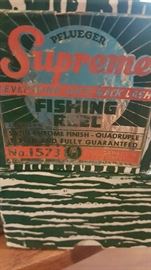 Pflueger Supreme Fishing Reel 1573