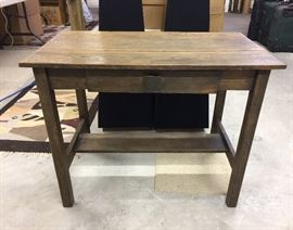 Small table/desk