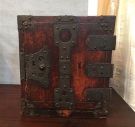 1800's Japanese Tansu valuables safe