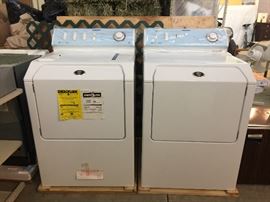 Maytag  Neptune washer & dryer - New!