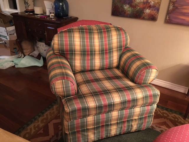 Plaid Chairs Swivel Arm Chair (set of 2 suede and 2 plaid) $ 50 each or $ 150 for all 4
