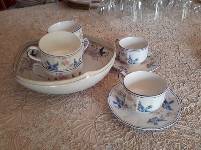 DEMITASSE CUPS AND BOWL, assorted or as set