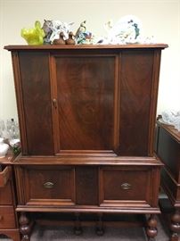 Mahogany China Hutch