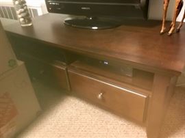 TV stand 
