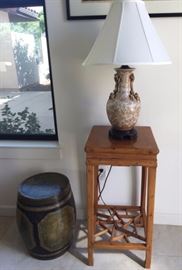 Bamboo Table ~ Chinese Ginger Lamp (close)