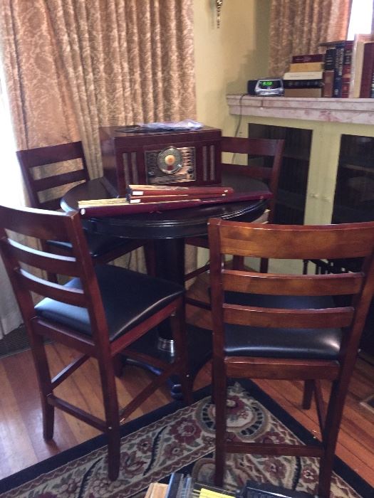 Pub table with 4 chairs 