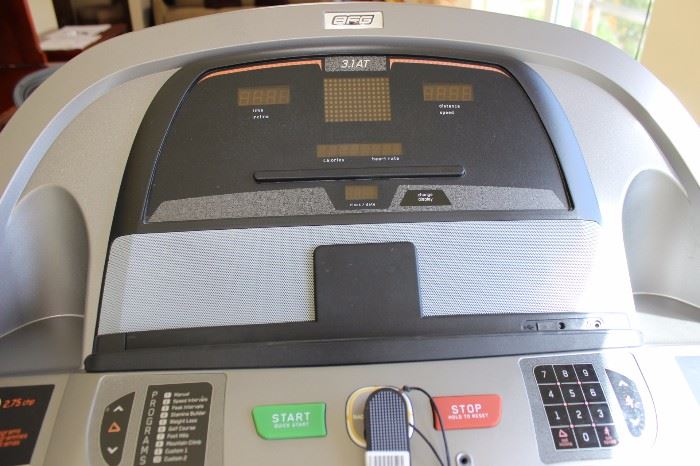 Control dash on treadmill.
