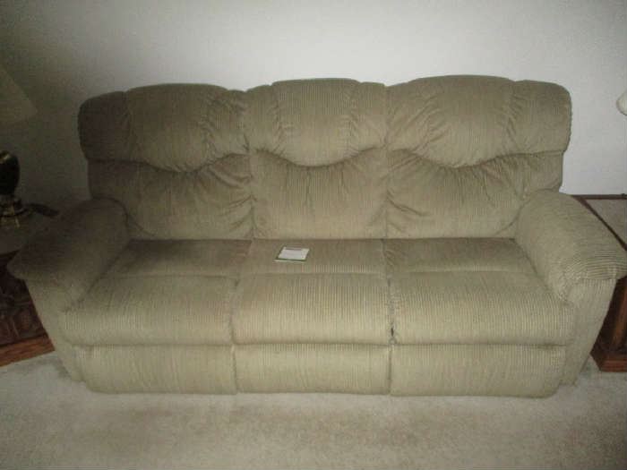 LA-Z-BOY SOFA