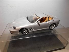 Maista Ferrari 1:18 Model Car