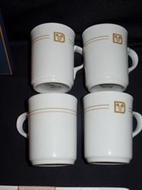 4 Disney mugs