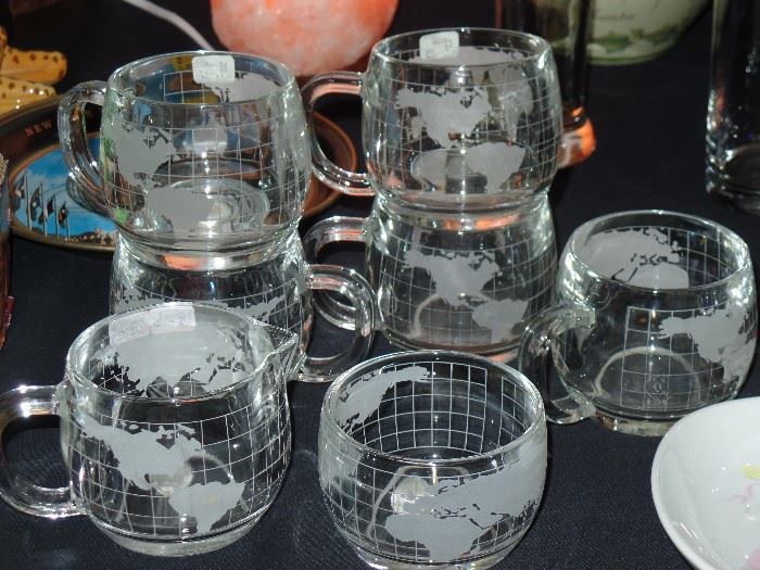 5 etched globes mugs and cream & sugar