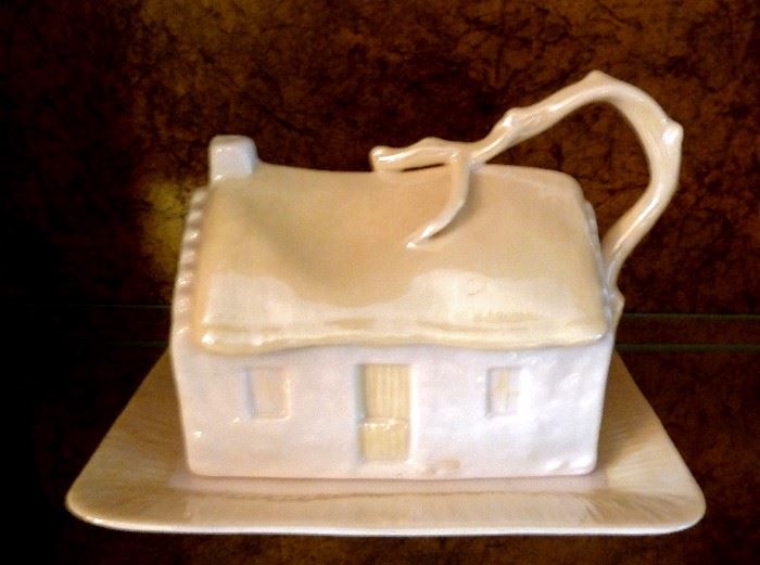 Belleek  cottage covered  butter dish 1 lb., cream color and iridescent Limpet Yellow (brown mark).