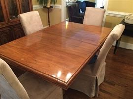 Dining Table and four chairs 