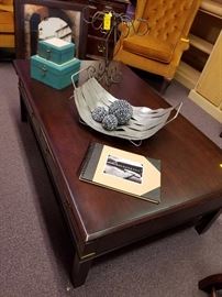 HUGE coffee / game table!!!