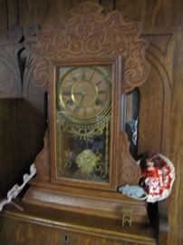 Waterbury Gingerbread clock (working)