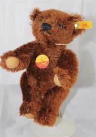 Steiff Teddy Bear - Louis Teddy-Mini-343 in the box. Mohair & flannelred brown.  Named for  the 1904 St. Louis World Fair.  Has a historic  chest tag (half red, half yellow) "U.S. Special  1904".

