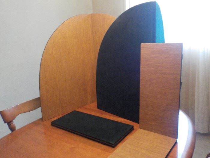 Table Protector - 2-sided, one with felt for card playing, the other a faux wooden finish to protect table. 4-Pieces