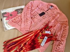 NWT Cache, Nameless and more