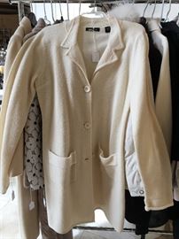 Moda International Size S