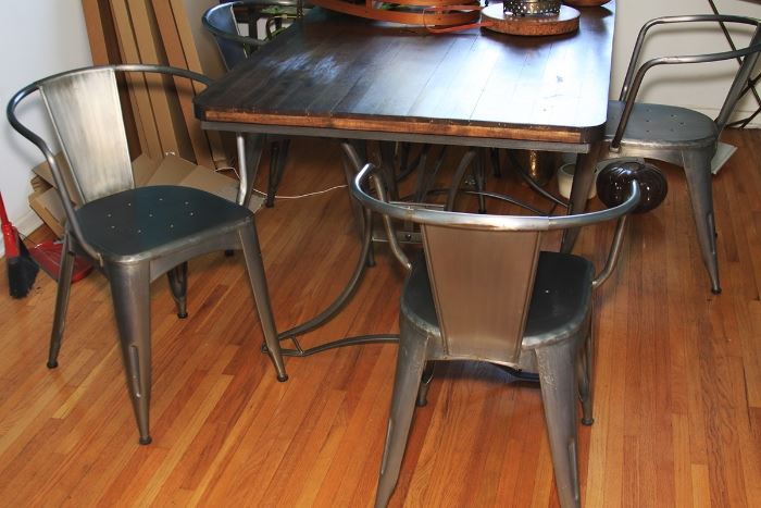 Modern Steel & Wood Dining room Table & Chairs