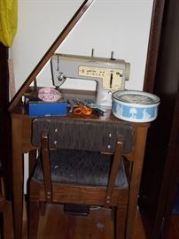 Singer Sewing Machine