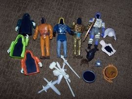 Super Naturals Ghostlings and Figurines