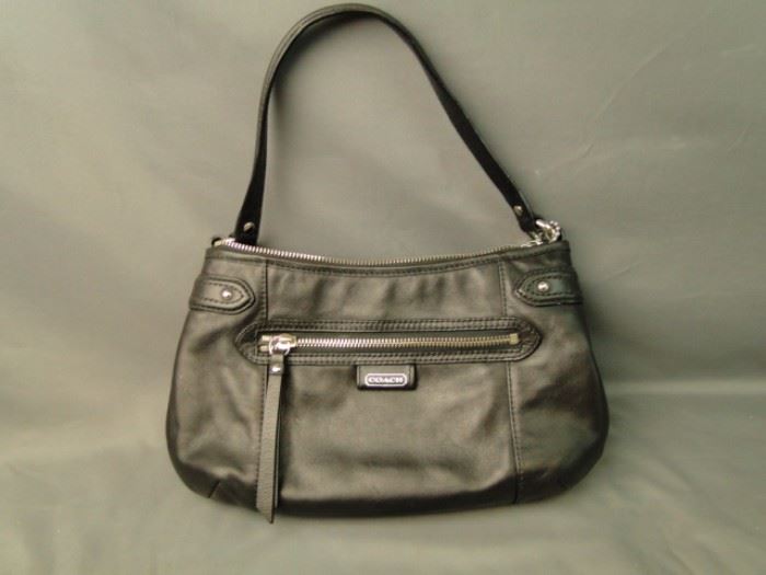 Coach Black Leather Swing pack Purse